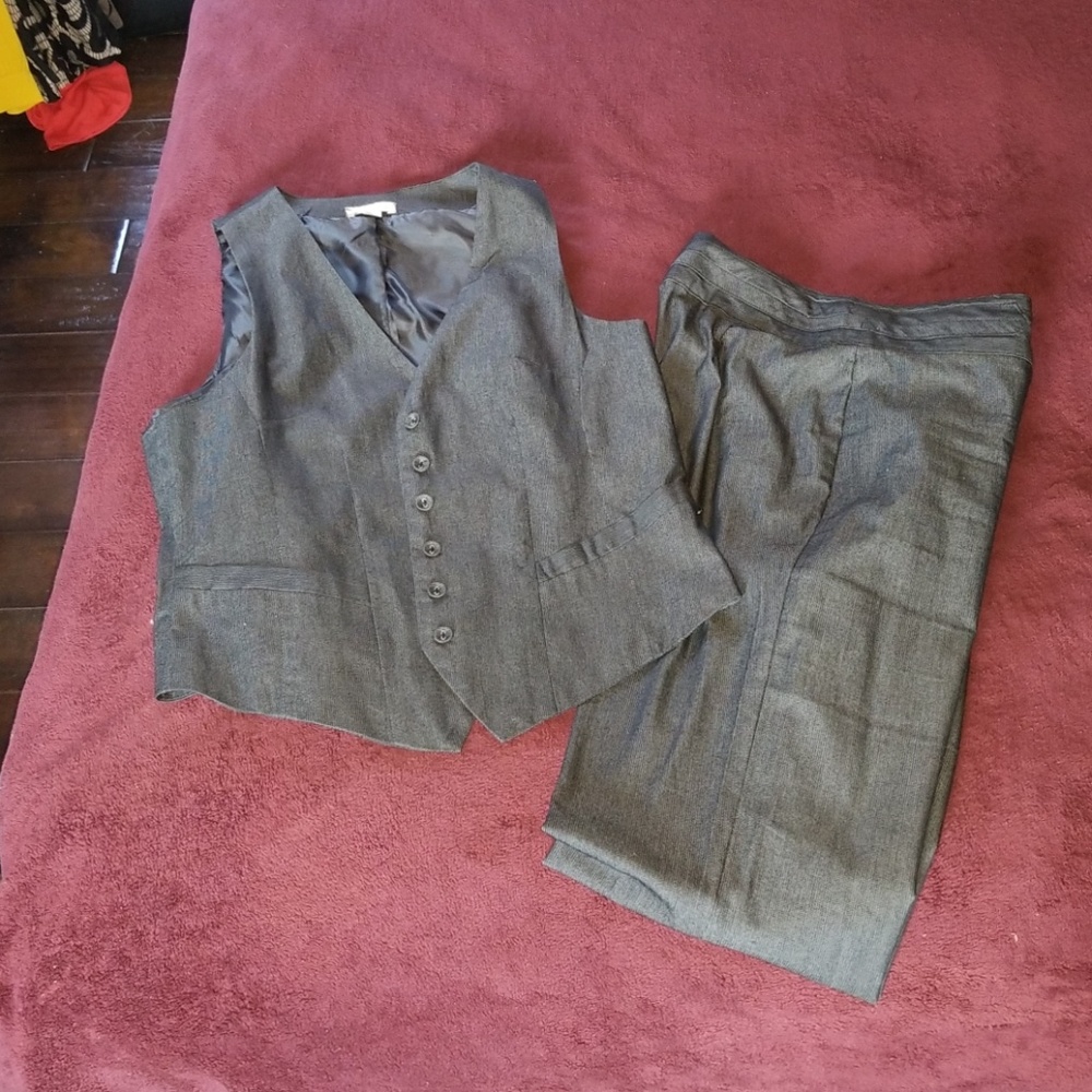 2-piece set